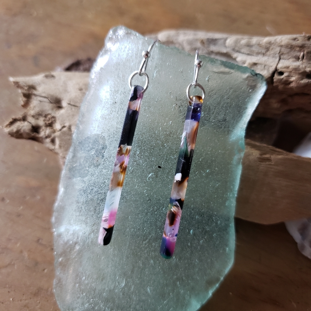 ♡ Handmade Aryclic Resin Rod Earrings